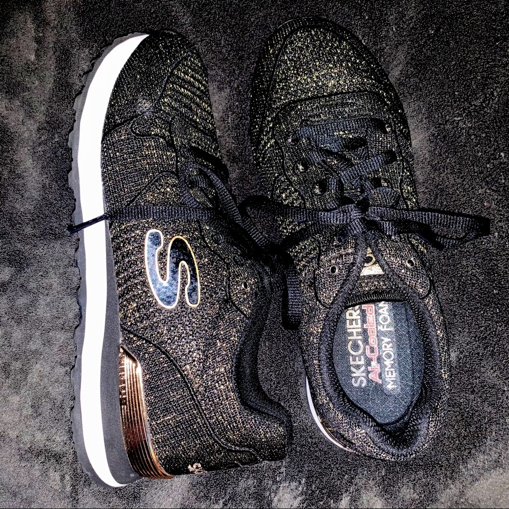 Gold sparkly Sketchers